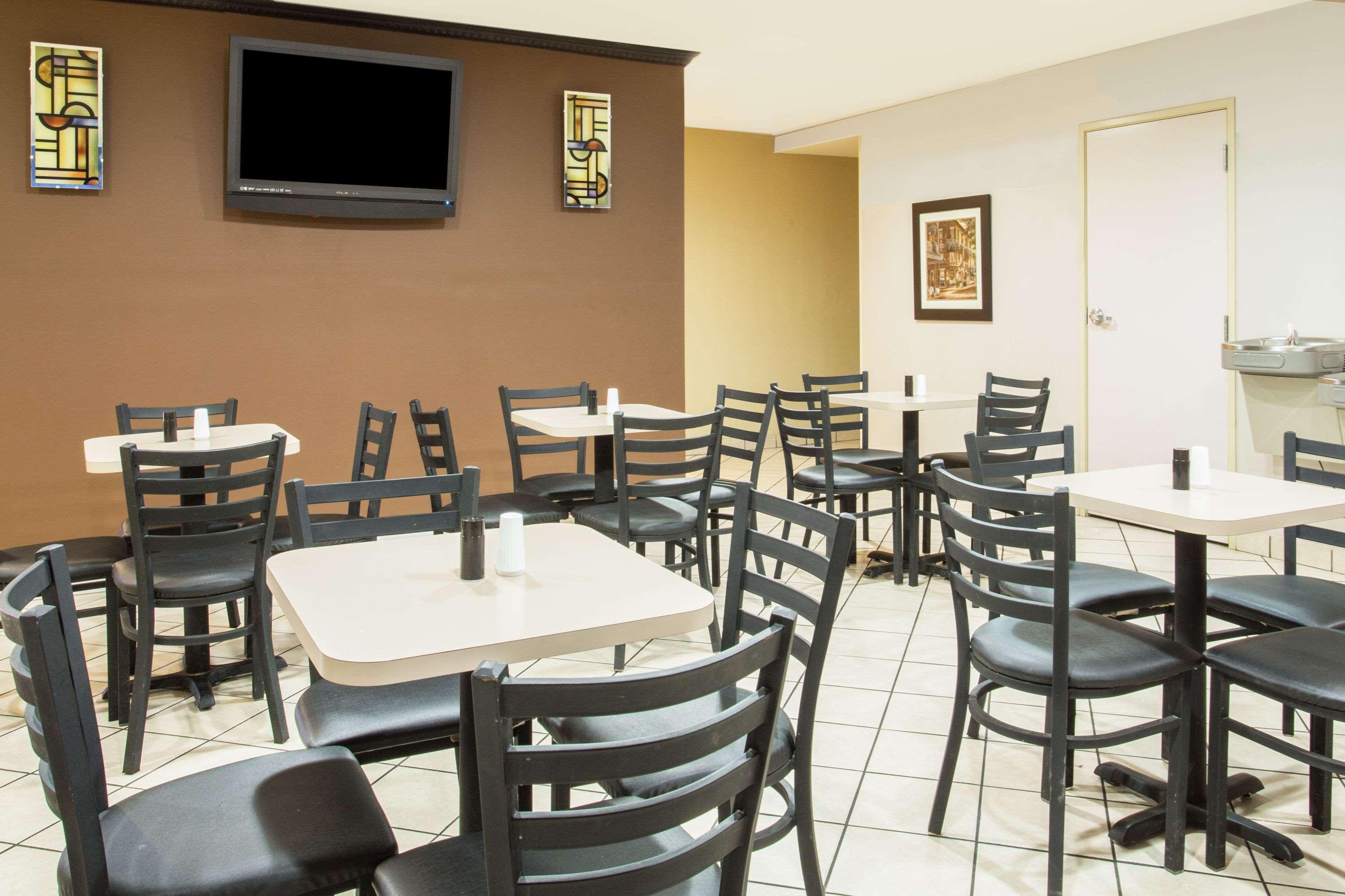 Days Inn & Suites By Wyndham Thibodaux Buitenkant foto