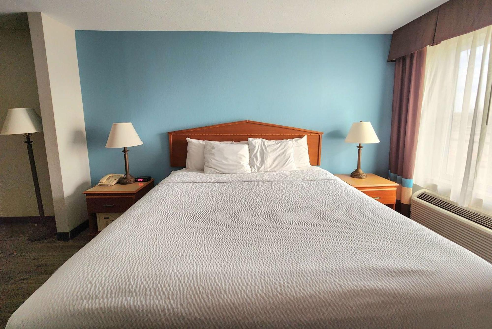 Days Inn & Suites By Wyndham Thibodaux Buitenkant foto