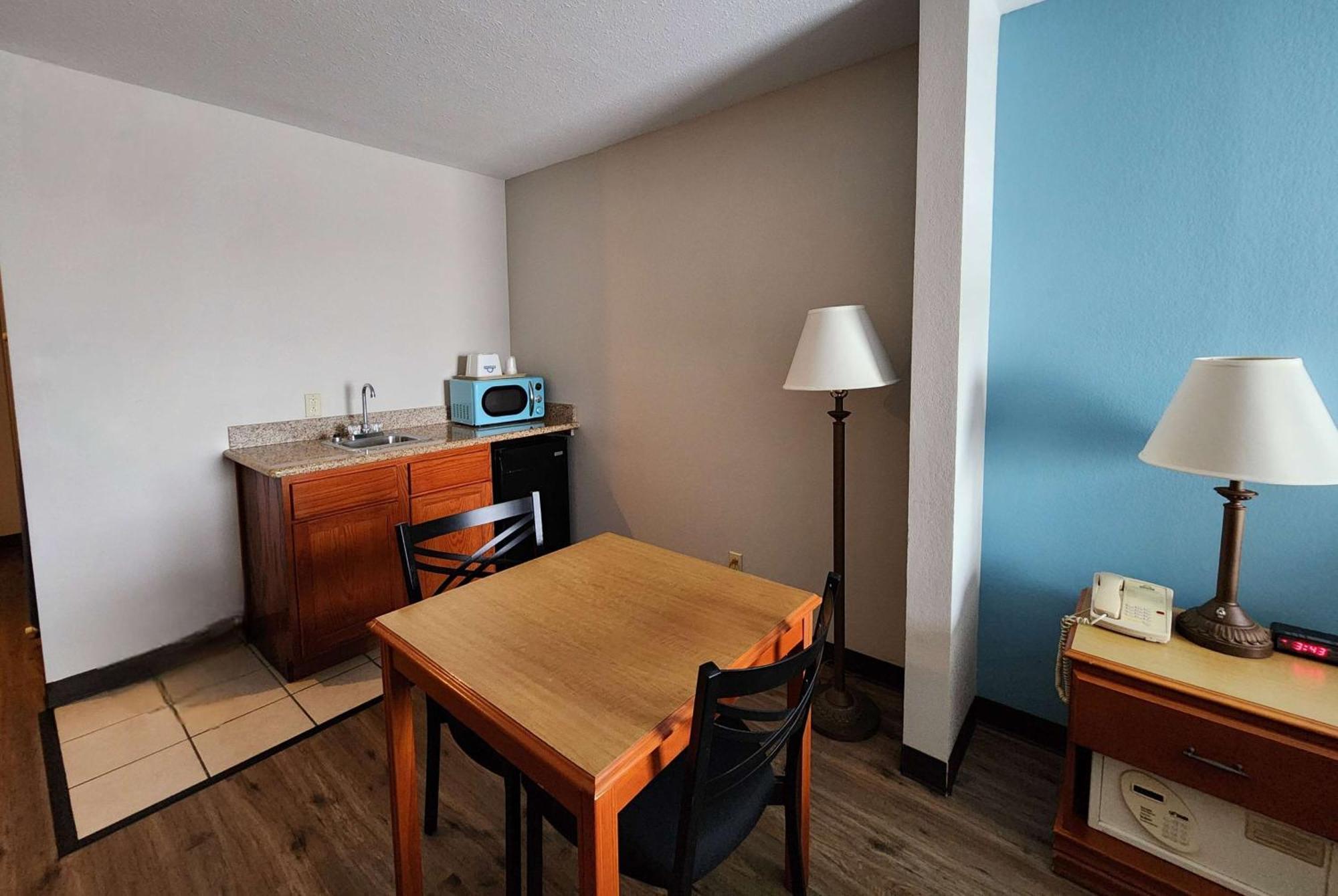 Days Inn & Suites By Wyndham Thibodaux Buitenkant foto